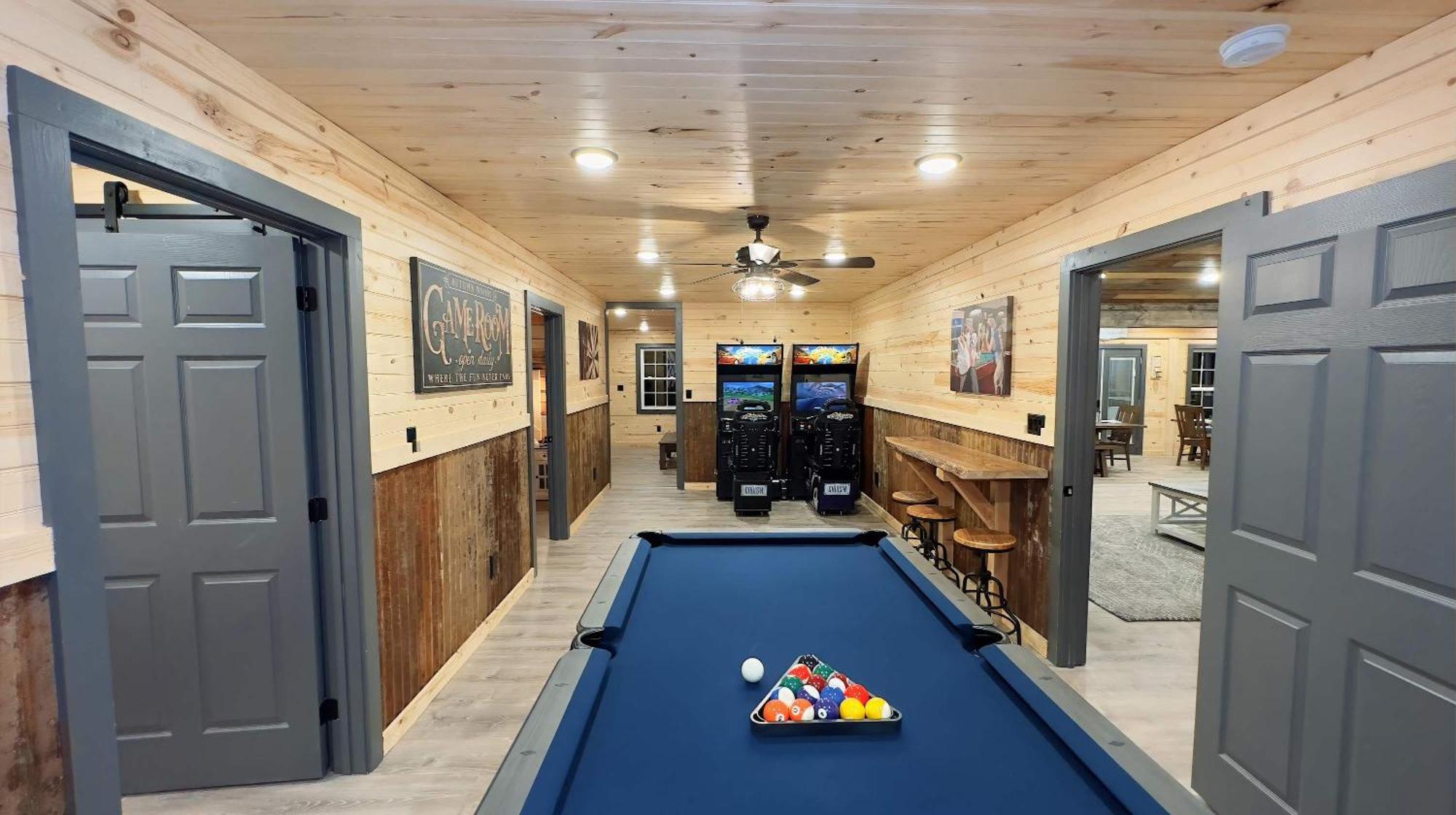 Poolside At Autumn Woods - Pool, Theater, Fireplace, Firepit, Arcade Sevierville Ngoại thất bức ảnh